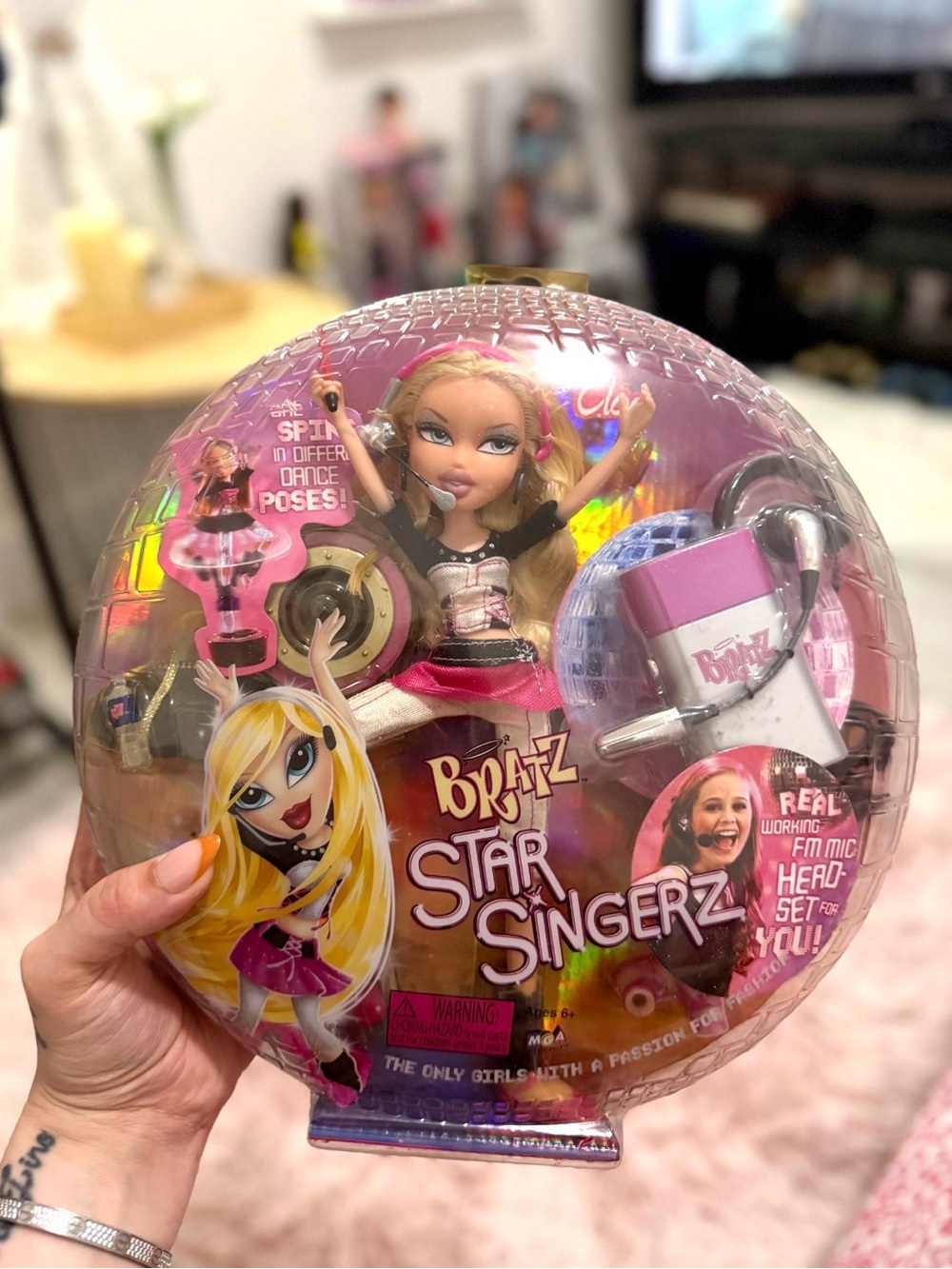 Vintage 2007 Bratz Star Singerz Cloe Doll  Rare FM Mic Headset Set Fall 26 #015